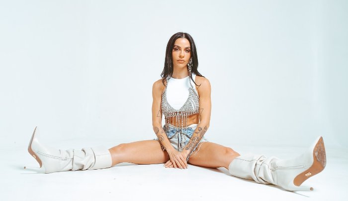 Trivø Especial Fim de Ano: Camila Jun [Club Vibe] em Curitiba